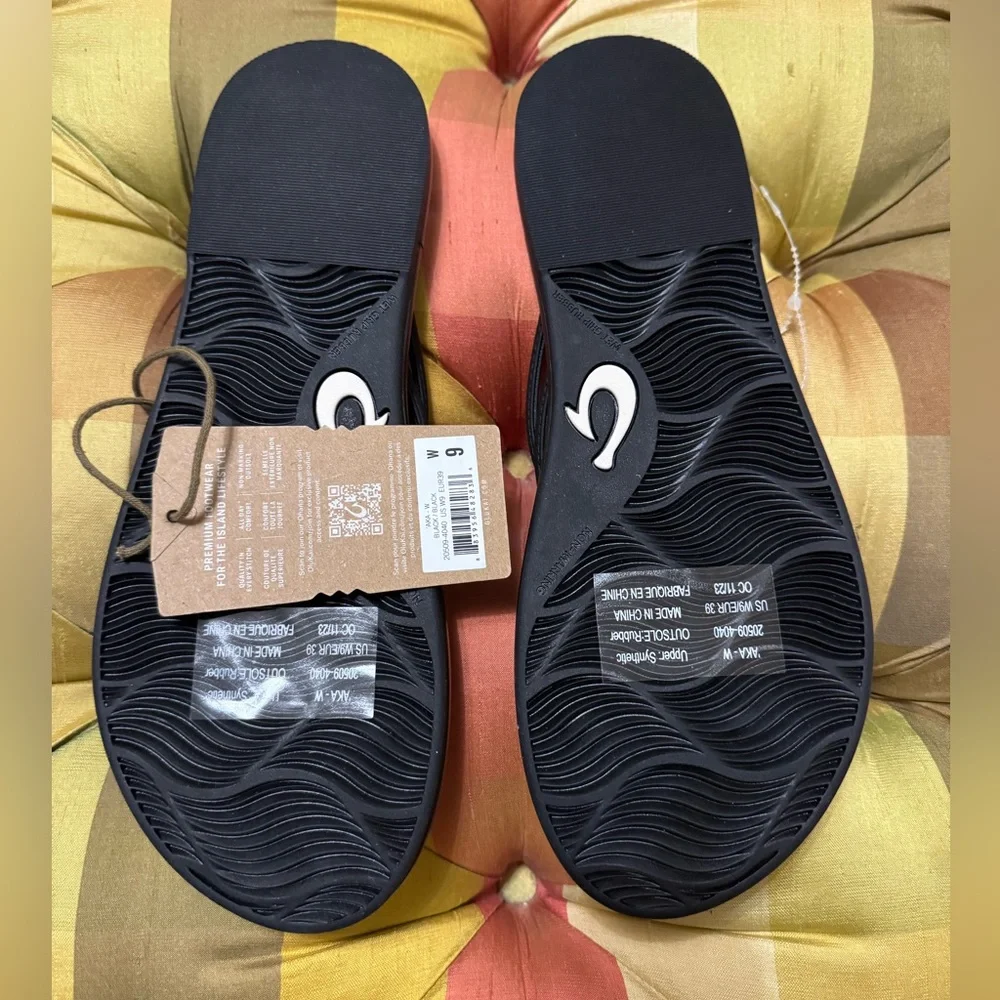 Olukai AKA-W sandals New with Tags attached $70 - Picture 7 of 14